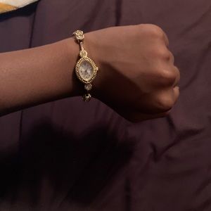 golden diamond watch